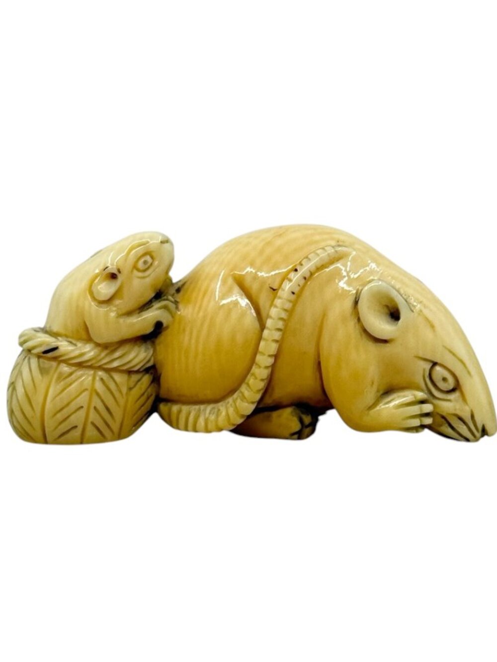 Showa period Japanese carved Ivory two mice in a basket netsuke - GM1227
